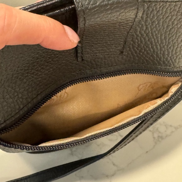 M&R Moda in Pelle Firenze Small Black Everyday Bag - Picture 11 of 16